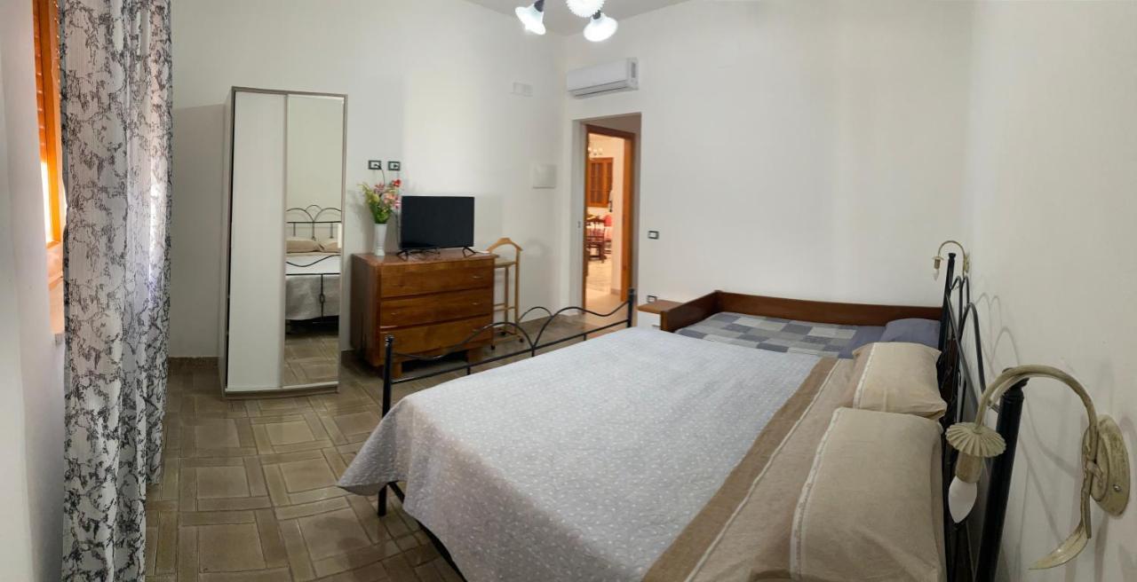B&B Villa Grazia Pulsano Bagian luar foto