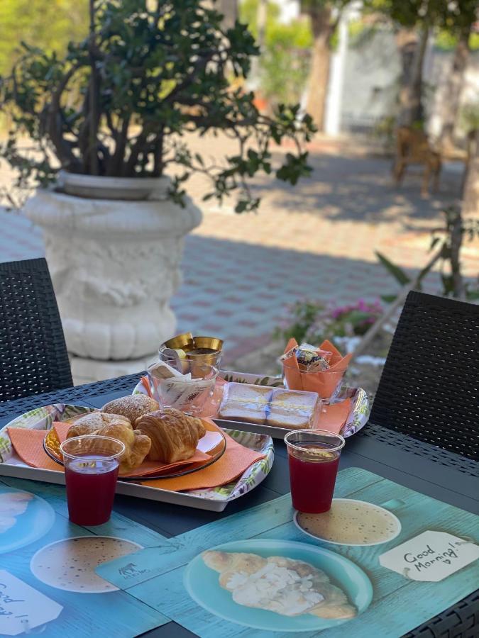 B&B Villa Grazia Pulsano Bagian luar foto