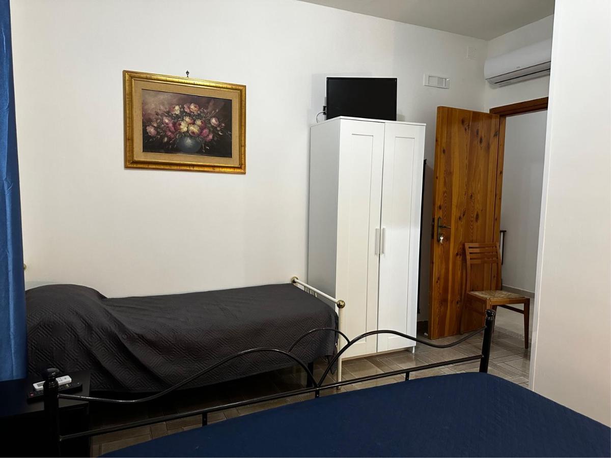 B&B Villa Grazia Pulsano Bagian luar foto